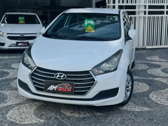 HYUNDAI HB20S 1.6 COMFORT PLUS 16V FLEX 4P AUTOMÁTICO