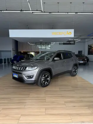 JEEP COMPASS 2.0 16V FLEX LONGITUDE AUTOMÁTICO JEEP COMPASS 2.0 16V FLEX LONGITUDE AUTOMÁTICO