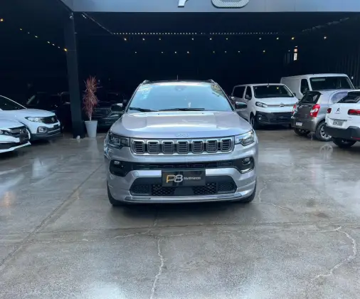 JEEP COMPASS 2.0 HURRICANE 4 TURBO GASOLINA OVERLAND AT9 JEEP COMPASS 2.0 HURRICANE 4 TURBO GASOLINA OVERLAND AT9