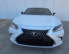 LEXUS ES 300h 2.5 16V HÍBRIDO LUXURY CVT LEXUS ES 300h 2.5 16V HÍBRIDO LUXURY CVT