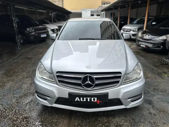 MERCEDES-BENZ C 180 1.6 CGI TOURING 16V TURBO GASOLINA 4P AUTOMÁTICO MERCEDES-BENZ C 180 1.6 CGI TOURING 16V TURBO GASOLINA 4P AUTOMÁTICO