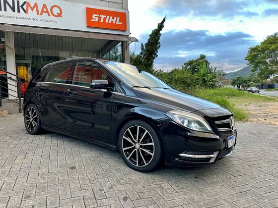 MERCEDES-BENZ B 200 1.6 SPORT TURBO GASOLINA 4P AUTOMÁTICO
