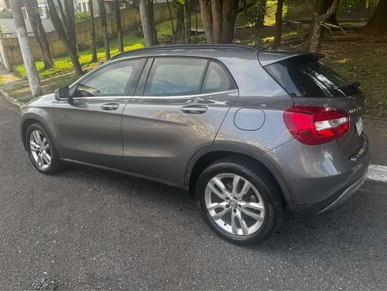 MERCEDES-BENZ-GLA 200-1.6 CGI ADVANCE 16V TURBO FLEX 4P AUTOMÁTICO MERCEDES-BENZ-GLA 200-2016