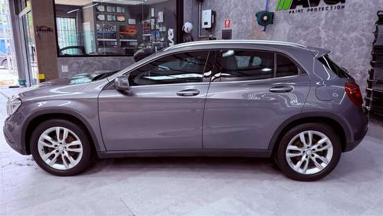 MERCEDES-BENZ-GLA 200-1.6 CGI ADVANCE 16V TURBO FLEX 4P AUTOMÁTICO MERCEDES-BENZ-GLA 200-2015