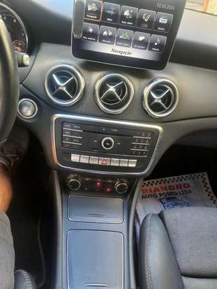 MERCEDES-BENZ-GLA 200-2019