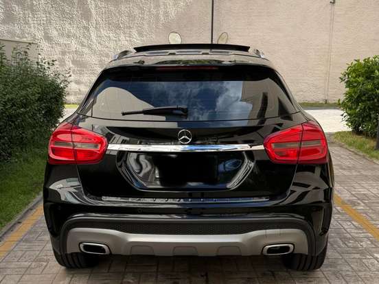 MERCEDES-BENZ-GLA 250-2.0 16V TURBO GASOLINA SPORT 4P AUTOMÁTICO MERCEDES-BENZ-GLA 250-2017