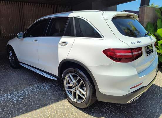MERCEDES-BENZ-GLC 250-2019