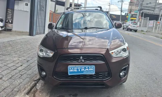 MITSUBISHI ASX 2.0 4X2 16V GASOLINA 4P AUTOMÁTICO MITSUBISHI ASX 2.0 4X2 16V GASOLINA 4P AUTOMÁTICO