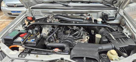 MITSUBISHI-PAJERO TR4-2013
