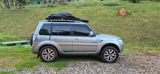 MITSUBISHI-PAJERO TR4-2013