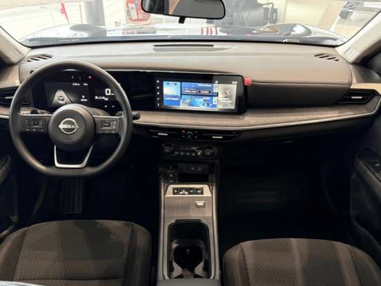 NISSAN-KICKS-2025