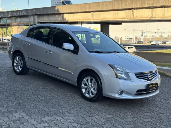 NISSAN SENTRA 2.0 S 16V FLEX 4P AUTOMÁTICO