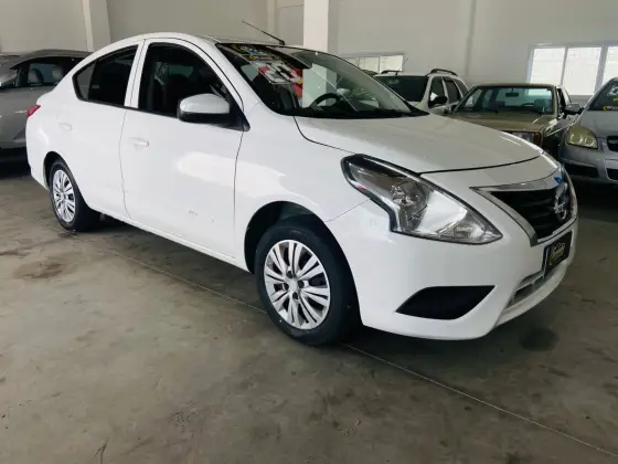 NISSAN VERSA 1.0 12V FLEX 4P MANUAL NISSAN VERSA 1.0 12V FLEX 4P MANUAL
