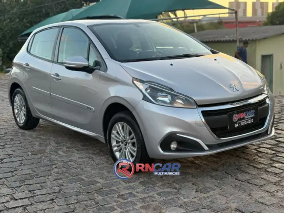 PEUGEOT 208 1.2 ACTIVE PACK 12V FLEX 4P MANUAL PEUGEOT 208 1.2 ACTIVE PACK 12V FLEX 4P MANUAL