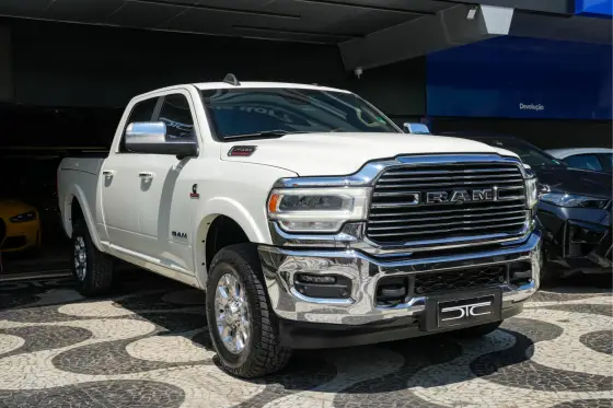 RAM 2500 6.7 I6 TURBO DIESEL LARAMIE CD 4X4 AUTOMÁTICO RAM 2500 6.7 I6 TURBO DIESEL LARAMIE CD 4X4 AUTOMÁTICO