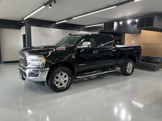 RAM 2500 6.7 I6 TURBO DIESEL LARAMIE CD 4X4 AUTOMÁTICO