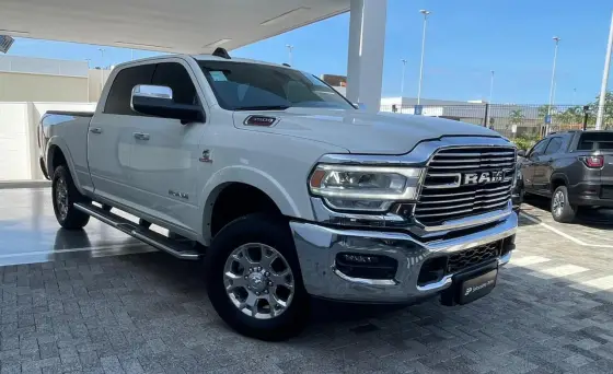 RAM 3500 6.7 I6 TURBO DIESEL LARAMIE CD 4X4 AUTOMÁTICO RAM 3500 6.7 I6 TURBO DIESEL LARAMIE CD 4X4 AUTOMÁTICO