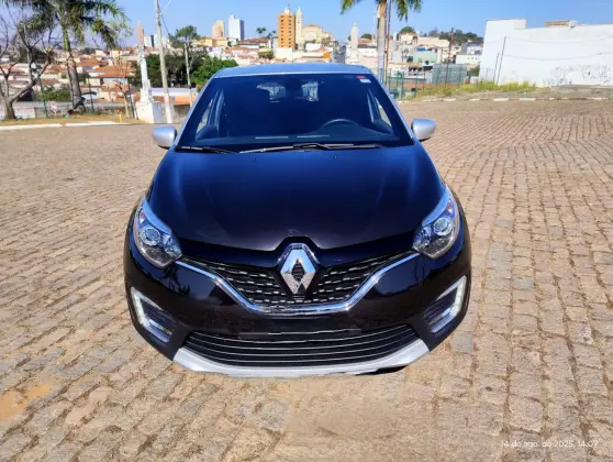 RENAULT CAPTUR 1.6 16V SCE FLEX BOSE X-TRONIC