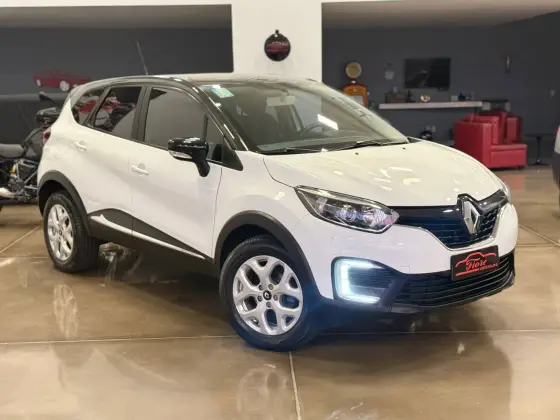 RENAULT CAPTUR 1.6 16V SCE FLEX LIFE X-TRONIC