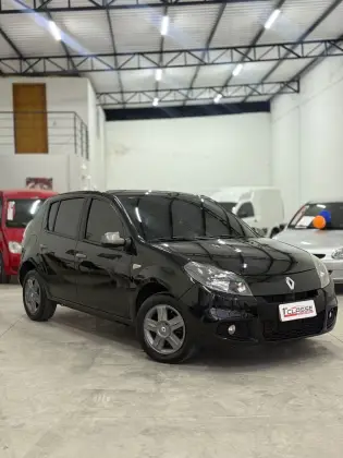 RENAULT SANDERO 1.0 TECH RUN 16V FLEX 4P MANUAL