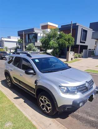 RENAULT-DUSTER-2022