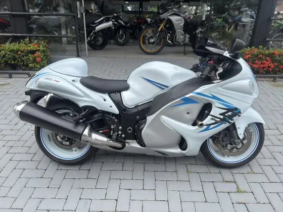 SUZUKI GSX 1300R HAYABUSA SUZUKI GSX 1300R HAYABUSA