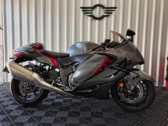 SUZUKI HAYABUSA GSX1300RRQ SUZUKI HAYABUSA GSX1300RRQ