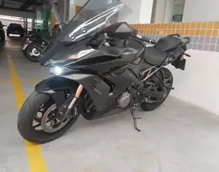 SUZUKI GSX-S1000GT ABS SUZUKI GSX-S1000GT ABS