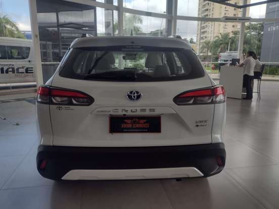 TOYOTA-COROLLA CROSS-2026