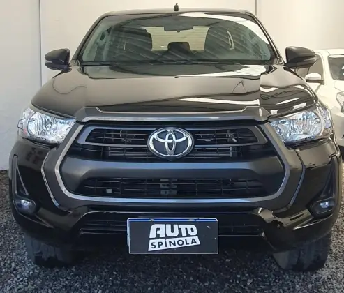 TOYOTA HILUX 2.8 D-4D TURBO DIESEL CD SR 4X4 AUTOMÁTICO TOYOTA HILUX 2.8 D-4D TURBO DIESEL CD SR 4X4 AUTOMÁTICO