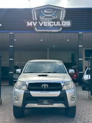 TOYOTA HILUX 3.0 SRV 4X4 CD 16V TURBO INTERCOOLER DIESEL 4P AUTOMÁTICO