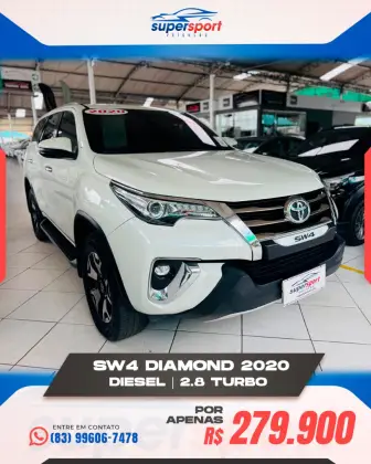 TOYOTA HILUX SW4 2.8 SRX DIAMOND 4X4 7 LUGARES 16V TURBO INTERCOOLER DIESEL 4P AUTOMÁTICO TOYOTA HILUX SW4 2.8 SRX DIAMOND 4X4 7 LUGARES 16V TURBO INTERCOOLER DIESEL 4P AUTOMÁTICO