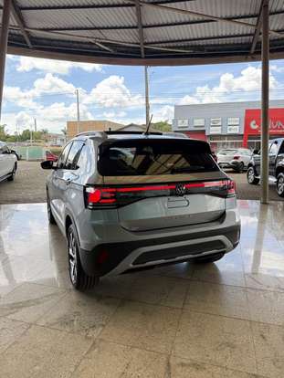VOLKSWAGEN-T-CROSS-2026