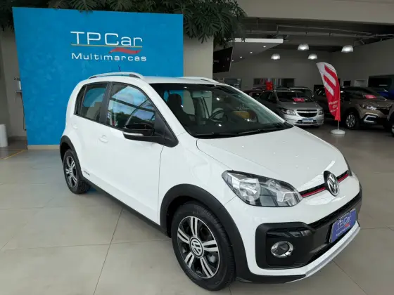 VOLKSWAGEN UP 1.0 170 TSI TOTAL FLEX XTREME 4P MANUAL