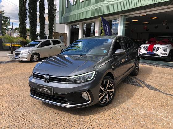 VOLKSWAGEN VIRTUS 1.0 200 TSI HIGHLINE AUTOMÁTICO