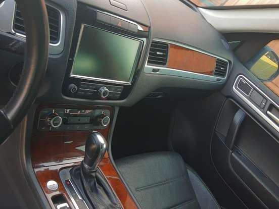 VOLKSWAGEN-TOUAREG-4.2 FSI V8 32V GASOLINA 4P TIPTRONIC VOLKSWAGEN-TOUAREG-2011