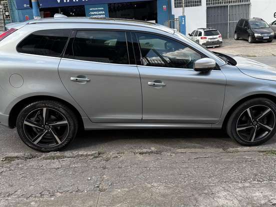 VOLVO-XC60-3.0 T6 RD AWD TURBO GASOLINA 4P AUTOMÁTICO VOLVO-XC60-2014