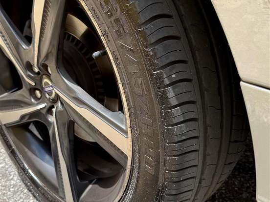 VOLVO-XC60-3.0 T6 RD AWD TURBO GASOLINA 4P AUTOMÁTICO VOLVO-XC60-2014