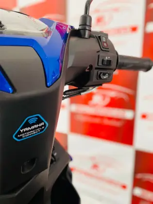 YAMAHA FLUO 125 HYBRID CONNECTED ABS 