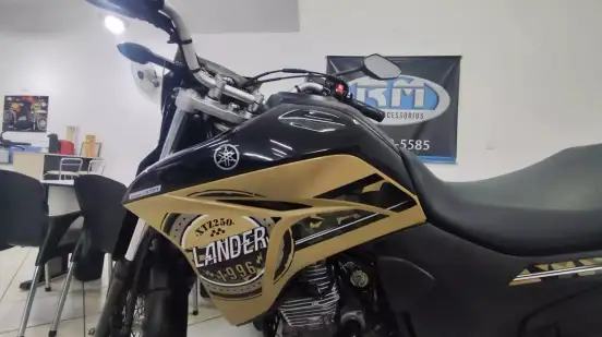 YAMAHA-XTZ 250 LANDER-2022