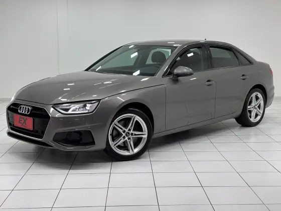 AUDI A4 2.0 TFSI GASOLINA PRESTIGE S TRONIC