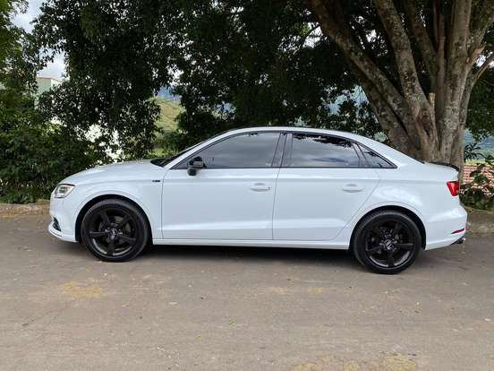 AUDI-A3-2018