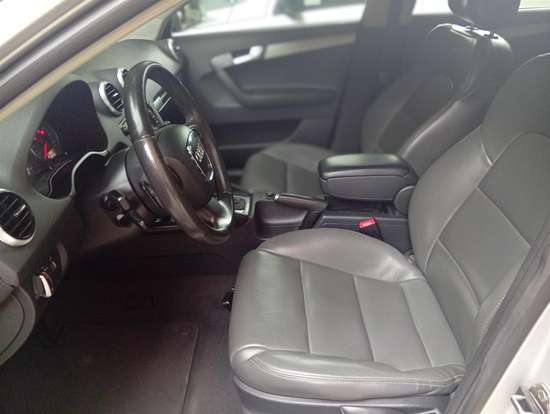 AUDI-A3-2010