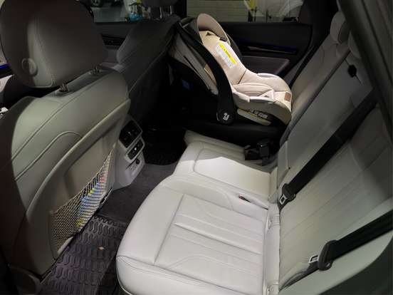 AUDI-Q5-2024