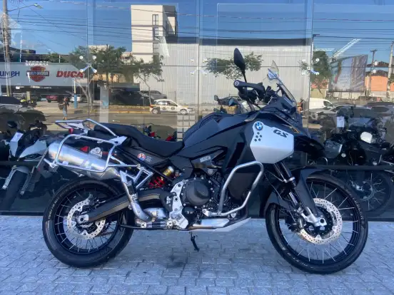 BMW-F 900 GS ADVENTURE-2024