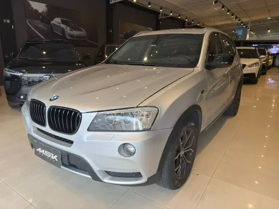 BMW X3 2.0 20I 4X4 16V GASOLINA 4P AUTOMÁTICO BMW X3 2.0 20I 4X4 16V GASOLINA 4P AUTOMÁTICO