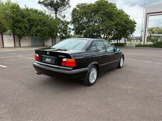 BMW-328i-2.8 SEDAN 24V GASOLINA 4P AUTOMÁTICO BMW-328i-1996