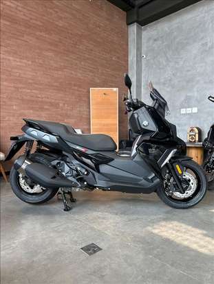 BMW-C 400 X-2025