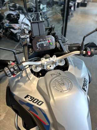 BMW-F 900 GS ADVENTURE-2025