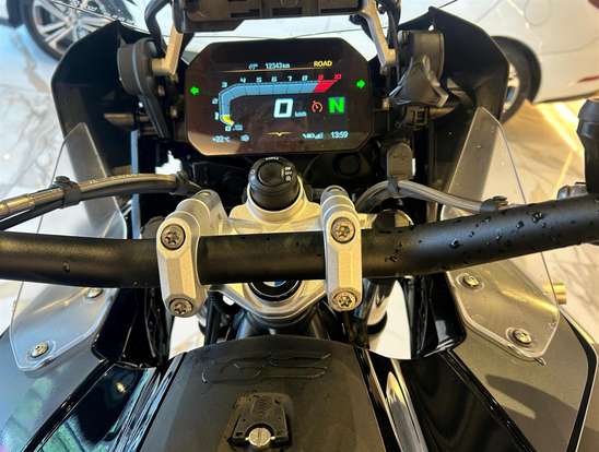 BMW-R 1250 GS ADVENTURE PREMIUM TRIPLE BLACK BMW-R 1250 GS ADVENTURE PREMIUM TRIPLE BLACK-2023